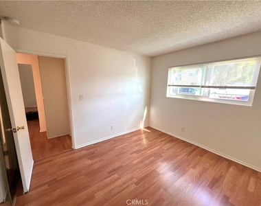 1637 W 227th Street - Photo Thumbnail 8