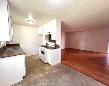 1637 W 227th Street - Photo Thumbnail 4
