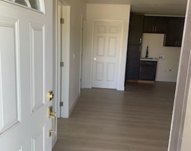 8232 Artesia - Photo Thumbnail 3