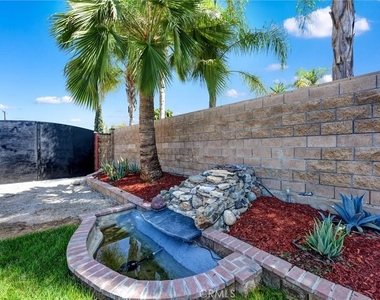 629 S Yorba - Photo Thumbnail 22