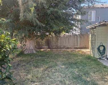 1022 E Erna - Photo Thumbnail 14
