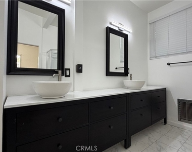 624 Maertin Lane - Photo Thumbnail 12