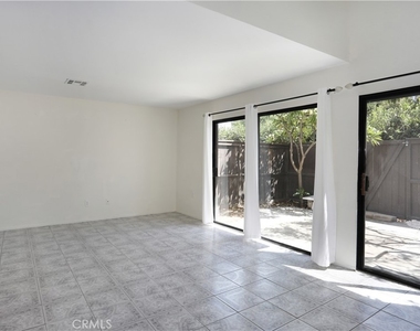 1693 S Heritage - Photo Thumbnail 3