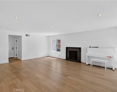 2423 Joel Drive - Photo Thumbnail 19