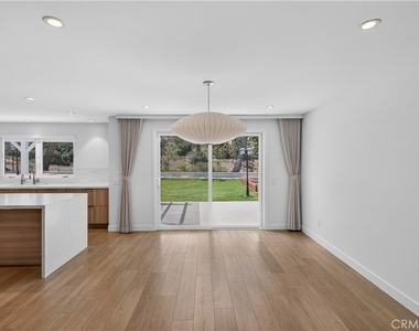 2423 Joel Drive - Photo Thumbnail 14