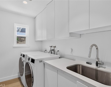 2423 Joel Drive - Photo Thumbnail 21