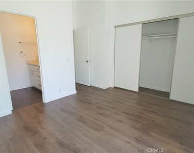 926 W Philadelphia Street - Photo Thumbnail 25
