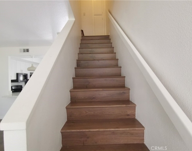 926 W Philadelphia Street - Photo Thumbnail 20