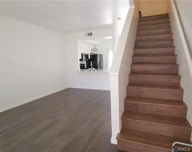 926 W Philadelphia Street - Photo Thumbnail 5