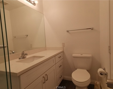 926 W Philadelphia Street - Photo Thumbnail 21