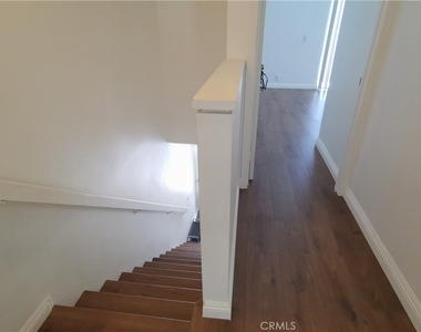 926 W Philadelphia Street - Photo Thumbnail 8