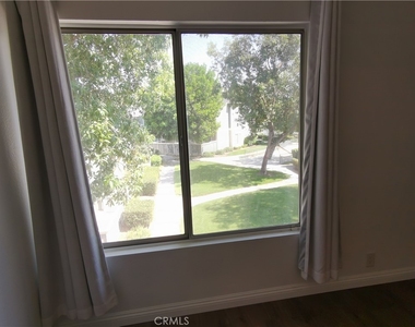 926 W Philadelphia Street - Photo Thumbnail 23