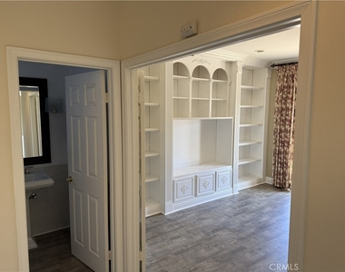 7582 E Villanueva - Photo Thumbnail 4