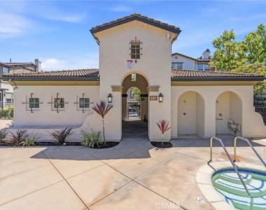 2043 Owens Drive - Photo Thumbnail 18