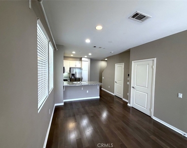 16674 Bellflower Boulevard - Photo Thumbnail 9