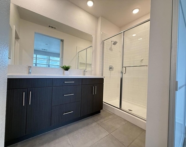 10472 San Diego Mission Rd Road - Photo Thumbnail 17