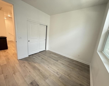 10472 San Diego Mission Rd Road - Photo Thumbnail 21