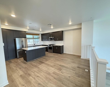 10472 San Diego Mission Rd Road - Photo Thumbnail 6