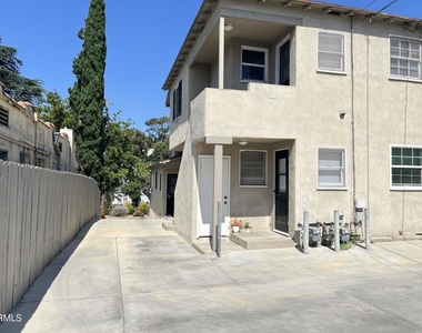 2008 Meridian Avenue - Photo Thumbnail 15
