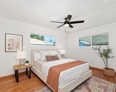 5538 Linden Avenue - Photo Thumbnail 5