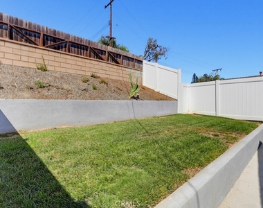 15813 Rosalita Drive - Photo Thumbnail 31