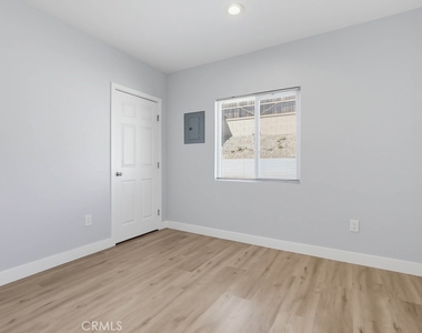 15813 Rosalita Drive - Photo Thumbnail 25
