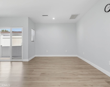 15813 Rosalita Drive - Photo Thumbnail 10