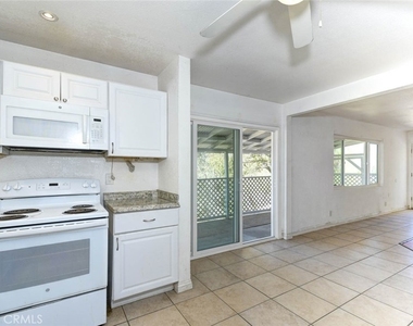 28740 Se Williams Drive - Photo Thumbnail 6