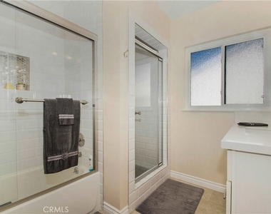 1007 S Cedar Avenue - Photo Thumbnail 8