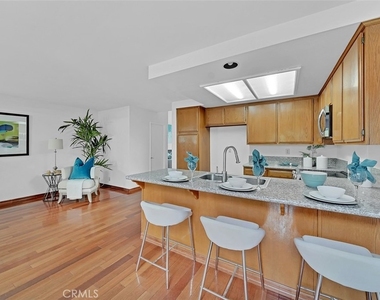 26121 Connemara Court - Photo Thumbnail 14