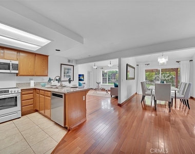 26121 Connemara Court - Photo Thumbnail 11