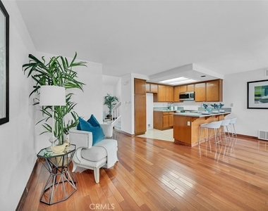 26121 Connemara Court - Photo Thumbnail 12