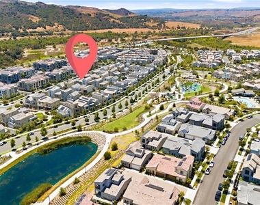 441 Potter Way - Photo Thumbnail 32