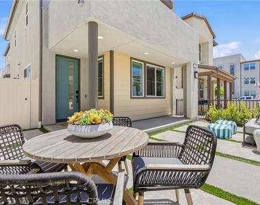 441 Potter Way - Photo Thumbnail 18