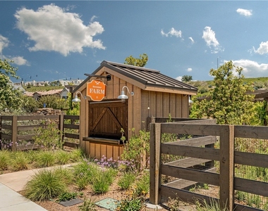 441 Potter Way - Photo Thumbnail 72
