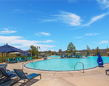441 Potter Way - Photo Thumbnail 41