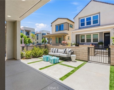 441 Potter Way - Photo Thumbnail 19