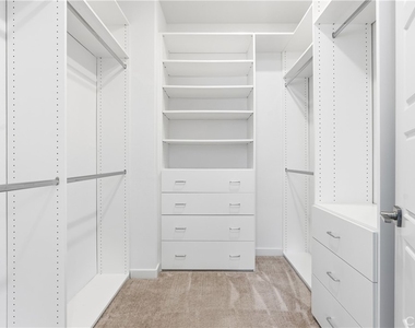 441 Potter Way - Photo Thumbnail 12