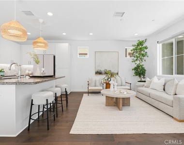 441 Potter Way - Photo Thumbnail 8