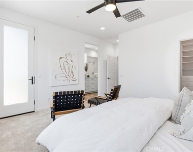 441 Potter Way - Photo Thumbnail 11