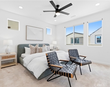 441 Potter Way - Photo Thumbnail 9