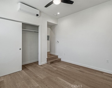 602 Douglas Street - Photo Thumbnail 18