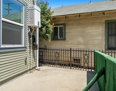 602 Douglas Street - Photo Thumbnail 24