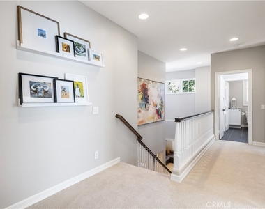48 Kempton Lane - Photo Thumbnail 13