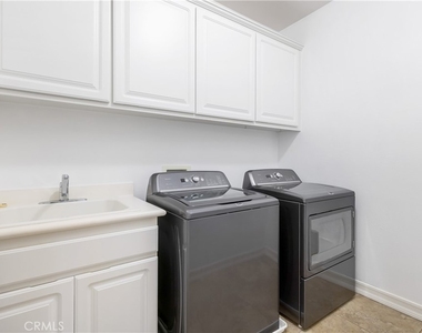 48 Kempton Lane - Photo Thumbnail 30