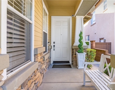 48 Kempton Lane - Photo Thumbnail 2