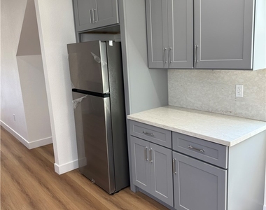 8686 Hastings Cir - Photo Thumbnail 5
