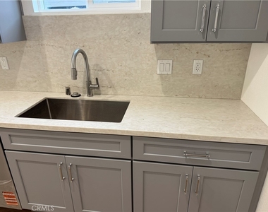 8686 Hastings Cir - Photo Thumbnail 12