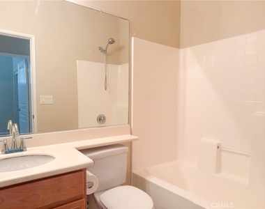 17 Whitworth - Photo Thumbnail 16
