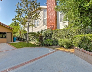 2936 Calle Frontera - Photo Thumbnail 41